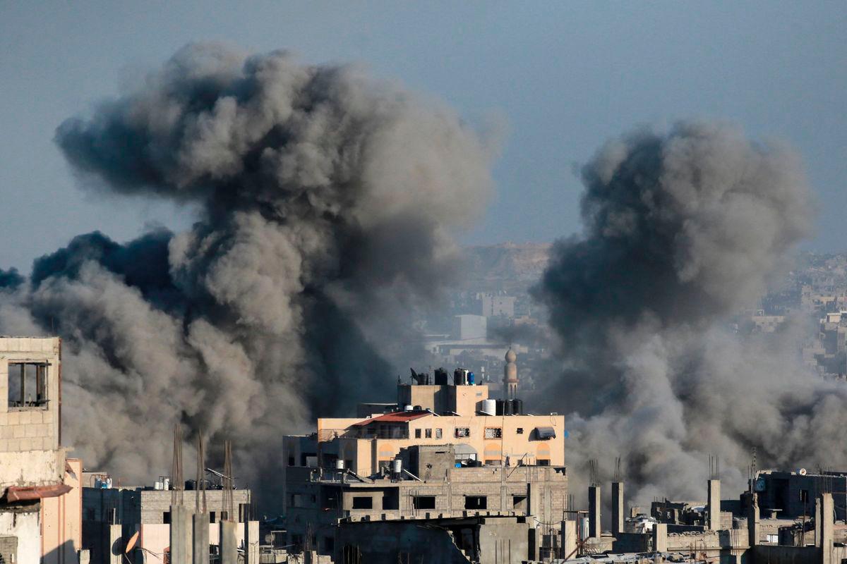 Smoke billows after an Israeli strike on Jabalia in the northern Gaza Strip on June 28, 2025, amid the ongoing conflict between Israel and the Palestinian Hamas militant group. (Photo by Bashar TALEB / AFP)