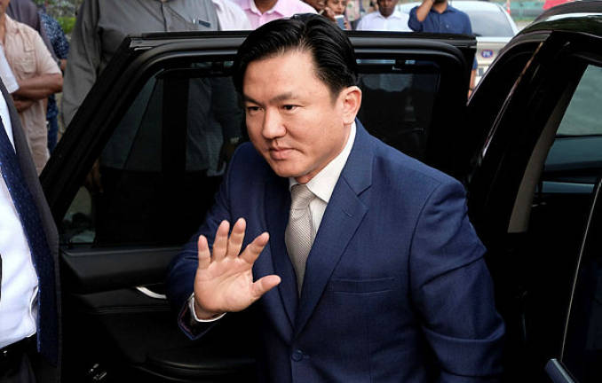 Police conduct detailed probe into burglary at Paul Yong’s residence