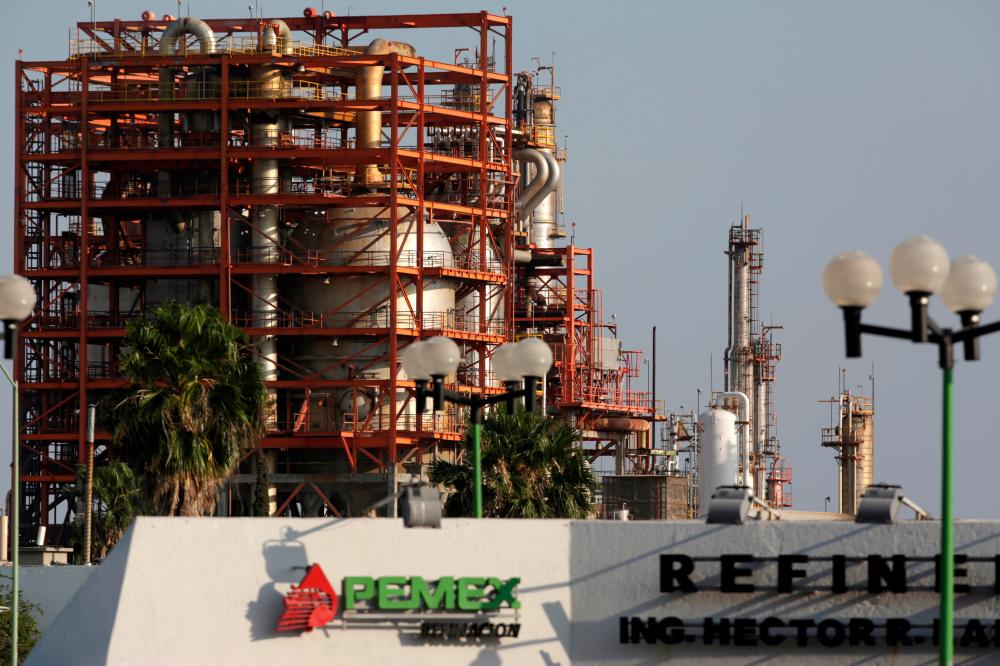 General view of state oil firm Pemex's refinery in Cadereyta on the outskirts of Monterrey, Mexico. – REUTERSPIX