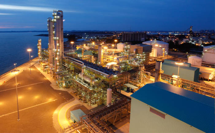 Petronas Chemicals Q4 profit more than halves on margin pressure, forex loss