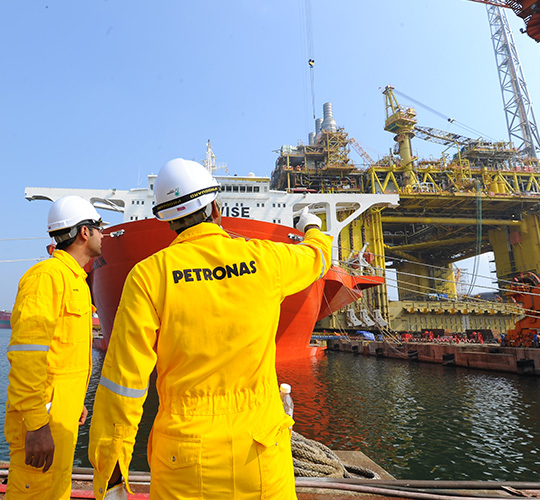 Petronas awards two offshore blocks in Peninsular Malaysia