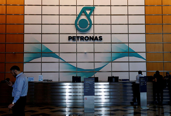 Petronas Q4 profit down 21%, full year rises 22% on write-back of impairment