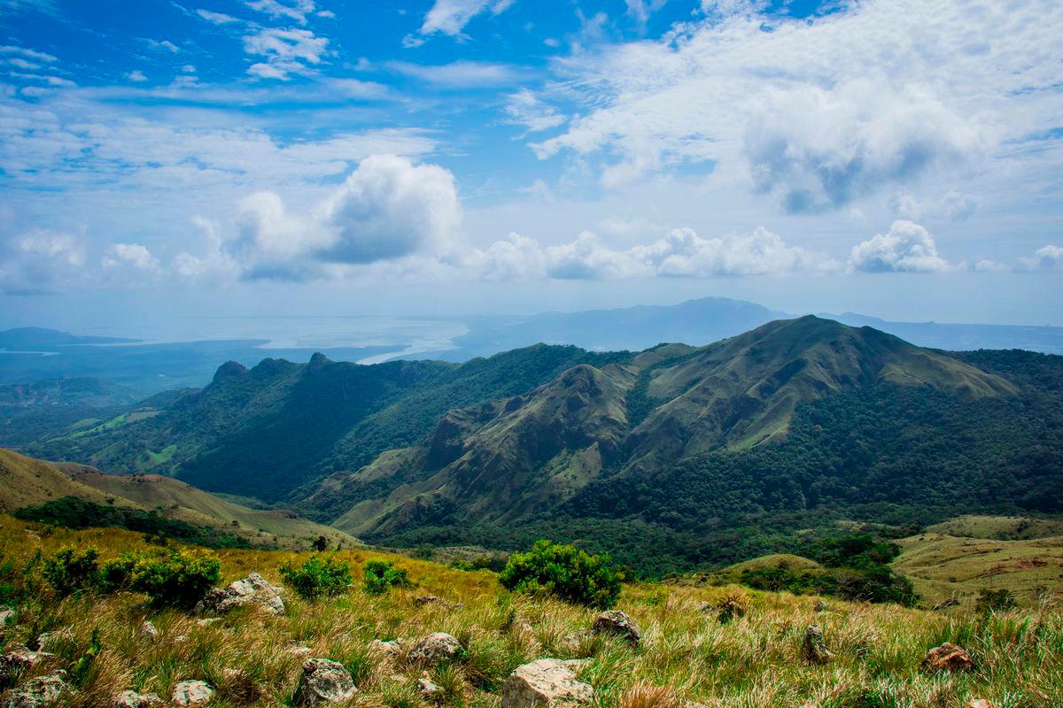 For visual purposes only: Mountains - PEXELS