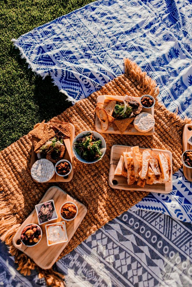 Picnic food does not have to be complicated, simple dishes are enough to satisfy everyone. $!Picnic food does not have to be complicated, simple dishes are enough to satisfy everyone.