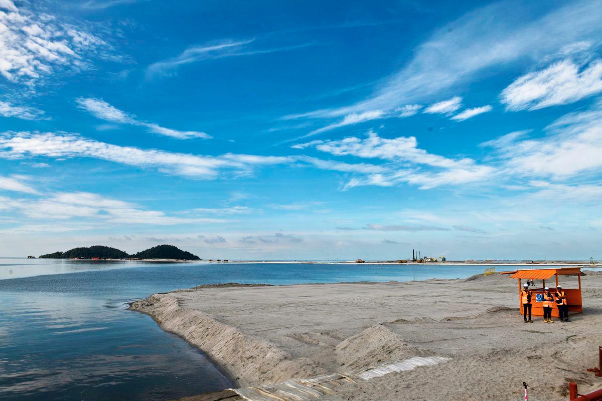 The Silicon Island project site has now reached an area of 64.75 hectares. – BERNAMA