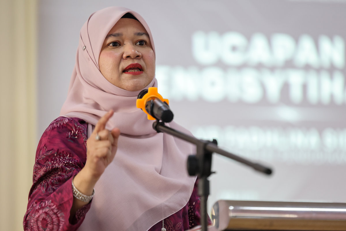Education Minister Fadhlina Sidek. - BERNAMA