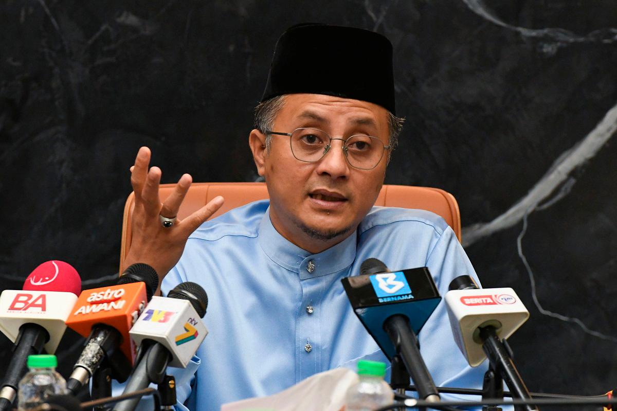 Deputy Chief Minister I Datuk Dr Mohamad Abdul Hamid. - BERNAMApix