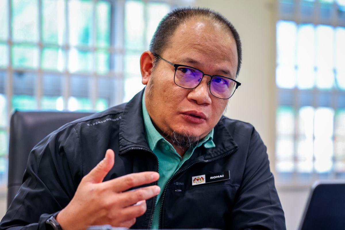 Pengarah Jabatan Perpaduan Negara dan Integrasi Nasional Pulau Pinang Rozai Zahar Nedi pada temu bual mengenai Sambutan Minggu Perpaduan (SMP) Tahun 2025 Peringkat Kebangsaan yang akan berlangsung empat hari bermula Khamis depan di Stadium Batu Kawan - BERNAMA