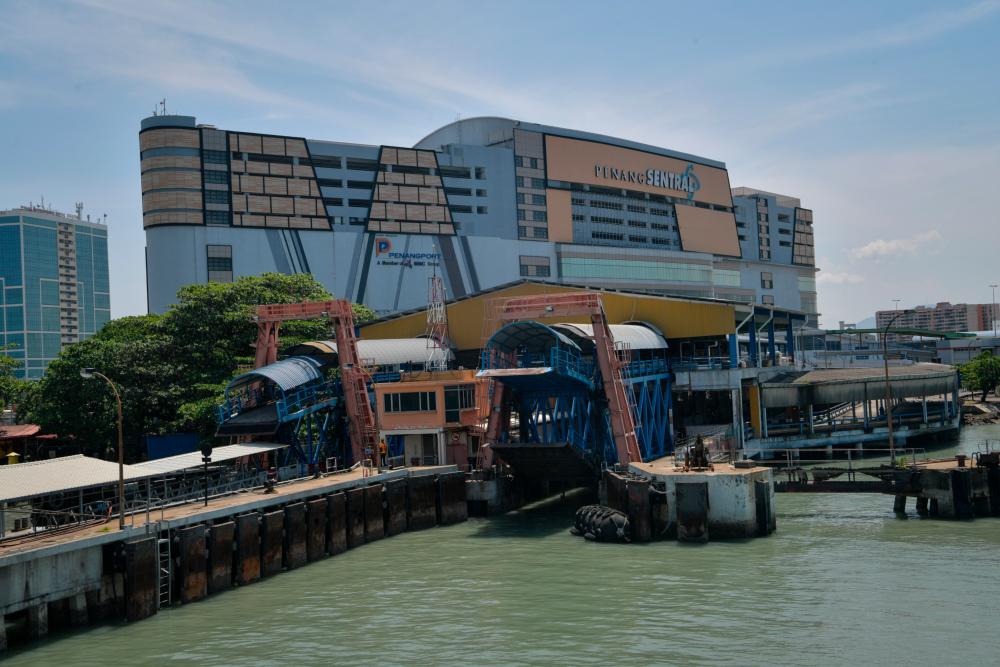 BUTTERWORTH, March 26 - The project to upgrade two ferry terminals in Penang which have airport -equivalent facilities and meet the needs of the Disabled (OKU) is expected to be completed by August. BERNAMAPIX