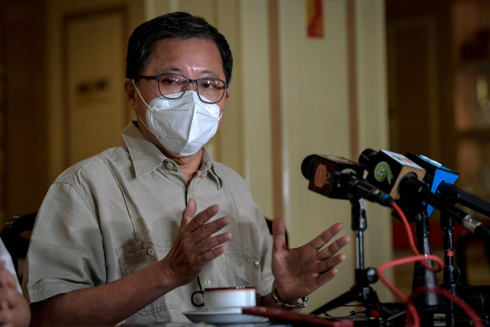 GEORGE TOWN, Jan 24 - Penang Heritage Coordinator Jeff Ooi Chuan Aun at a press conference on the Penang Heritage Party at a hotel today. BERNAMApix