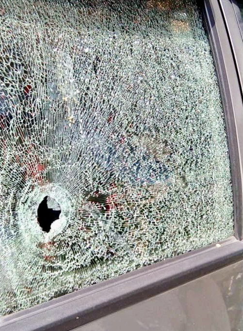 The broken vehicle screen of a Kuantan resident on Dec 10, 2018. — Bernama
