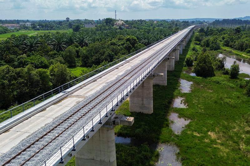 The construction work for the 665 kilometres-long East Coast Rail Link (ECRL) project has been running smoothly with 67% completion as of now - BERNAMApix