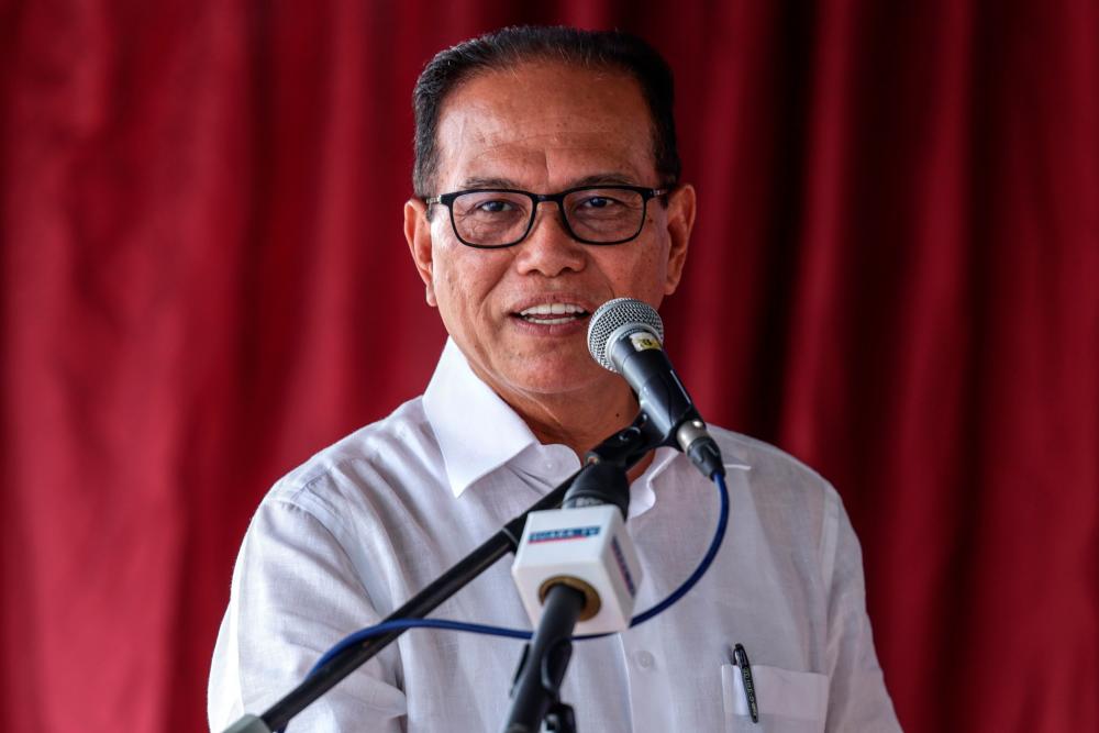 Menteri Besar Pahang, Datuk Seri Wan Rosdy Wan Ismail. - fotoBERNAMA