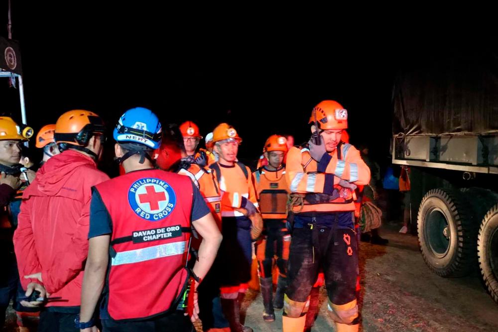 AFP PHOTO / Philippine Red Cross - Davao de Oro Chapter