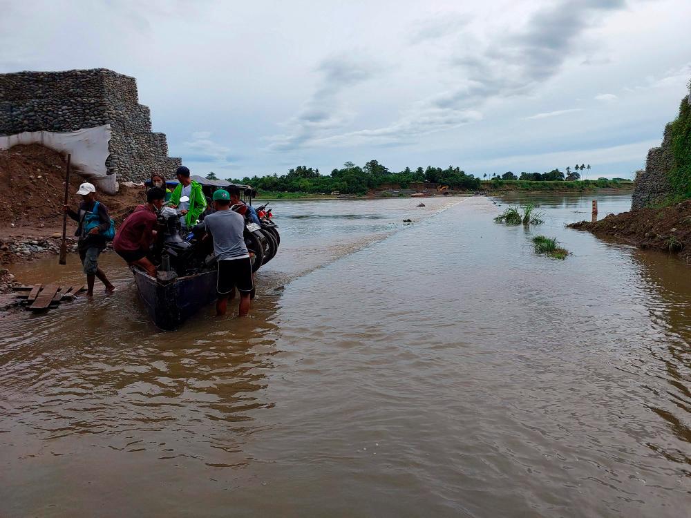 Tropical cyclone Ma-on leaves 3 dead, 4 injured in Philippines