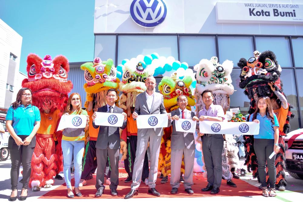 $!First Volkswagen 3S centre opens in Sabah