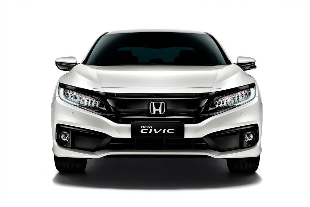 New Civic – with Honda ‘Sensing’ and refreshed exterior – now open for booking
