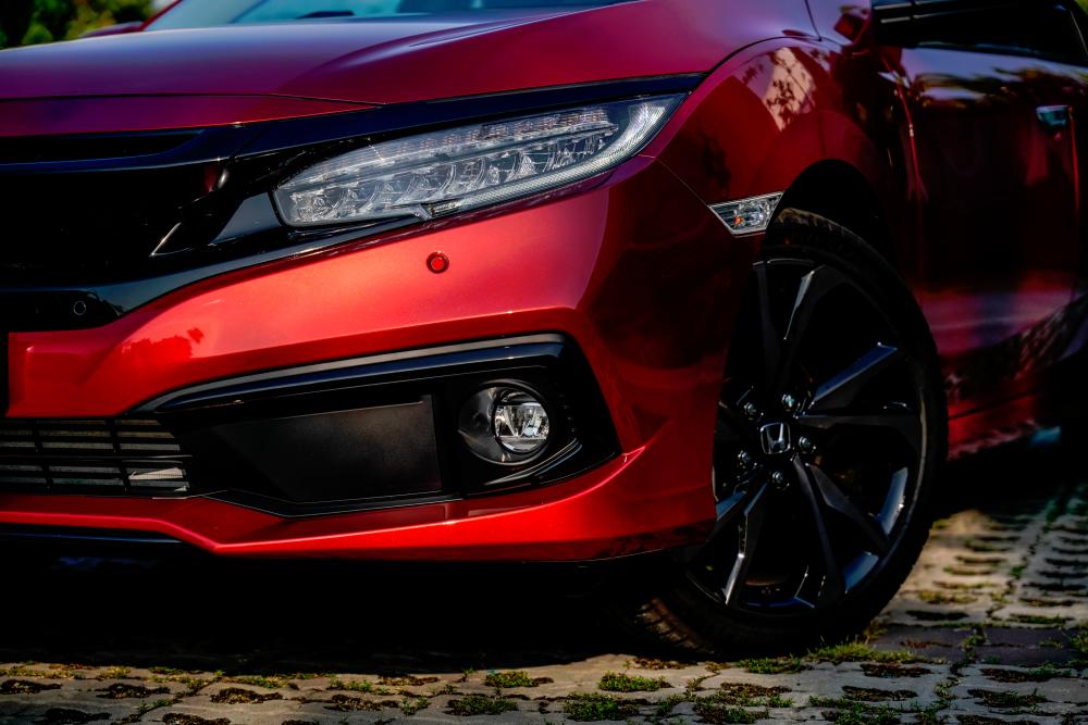 $!The new Civic 1.5 TC-P comes with new 18-inch black alloy rims.