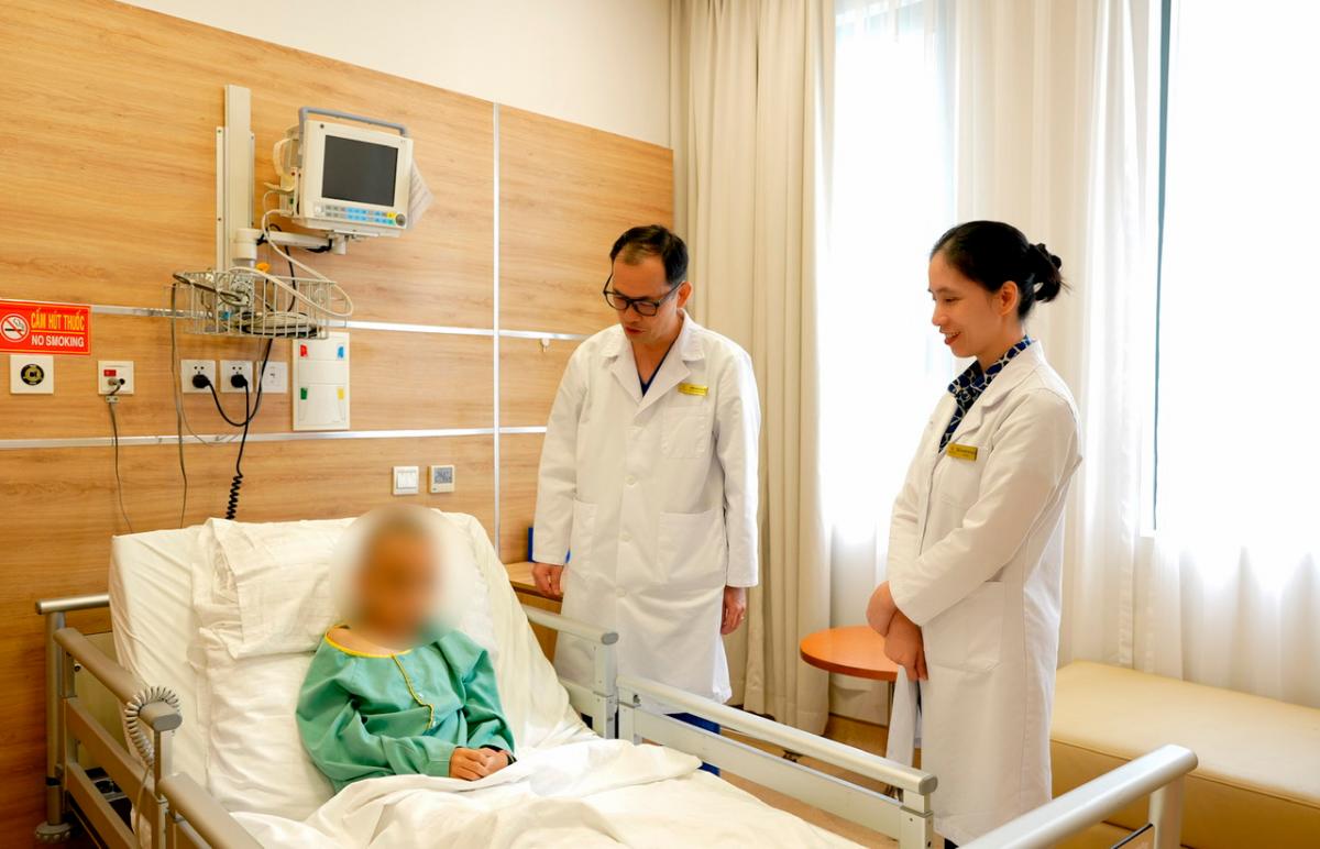 The patient recovered quickly after surgery.