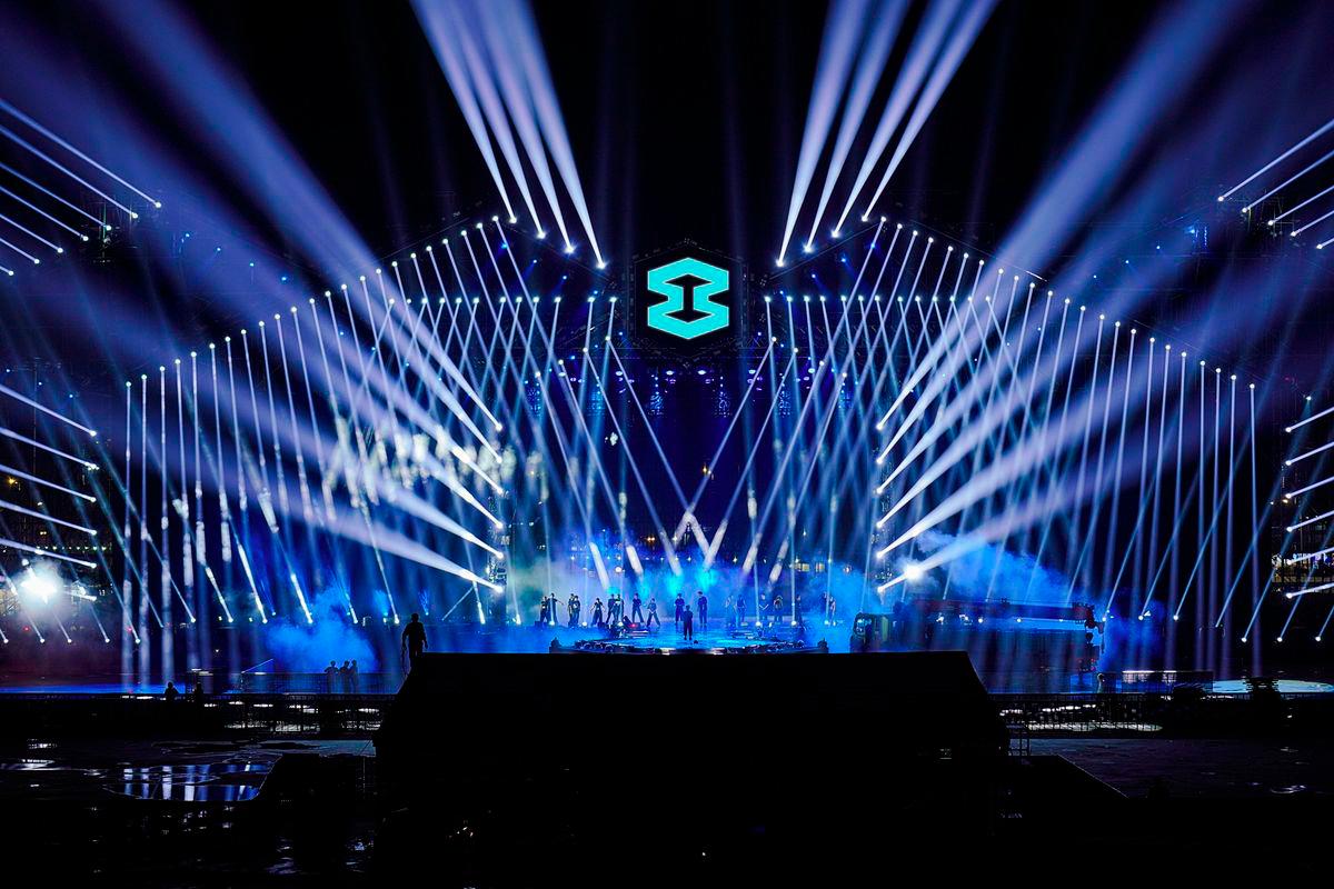$!The 8Wonder stage featuring a spectacular sound and lighting system.
