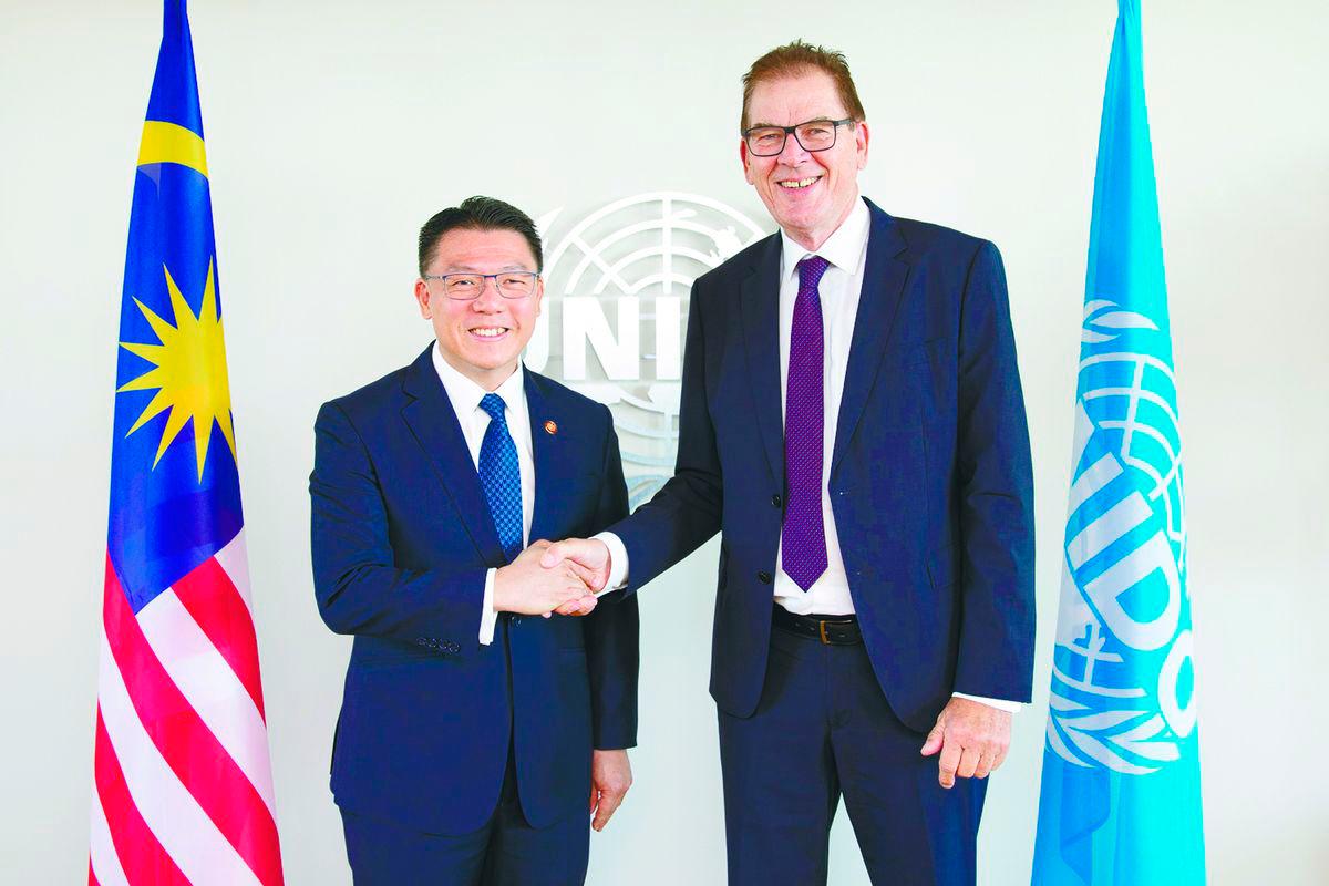 Nga with Muller at the bilateral meeting in Vienna recently. – PIC COURTESY OF HOUSING AND LOCAL GOVERNMENT MINISTRY