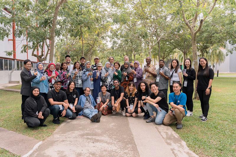 OPPO equips senior citizens with digital photography skillsets through its OPPO Golden Photography masterclass.
