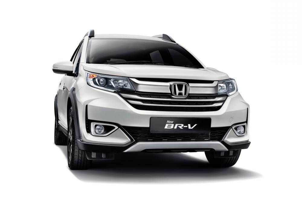 New Honda BR-V records over 1,400 bookings within a month