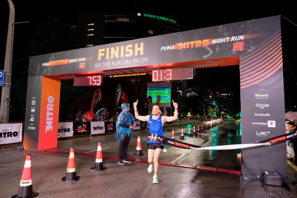 $!Runners light up the night at Puma’s Nitro Night Run 2024