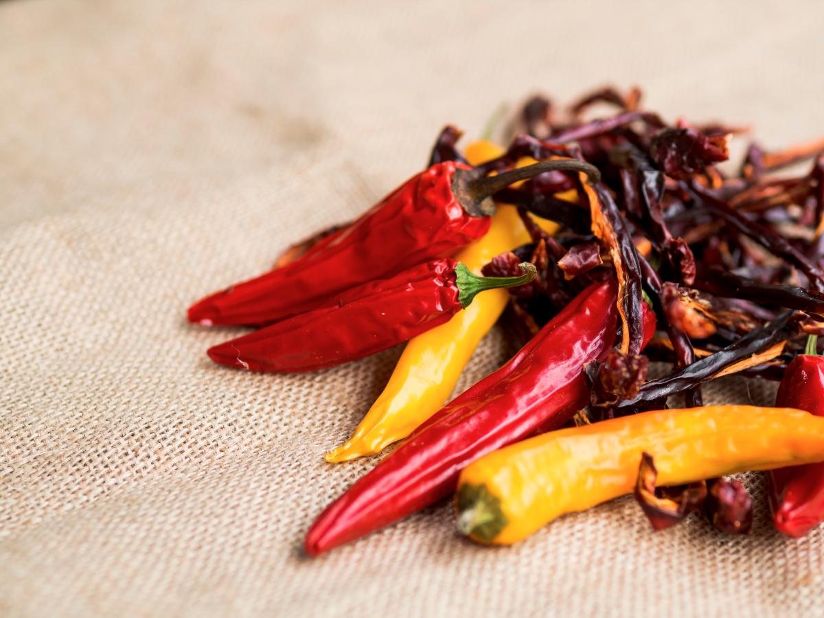 Different peppers contain different concentrations of capsaicin. $!Different peppers contain different concentrations of capsaicin.
