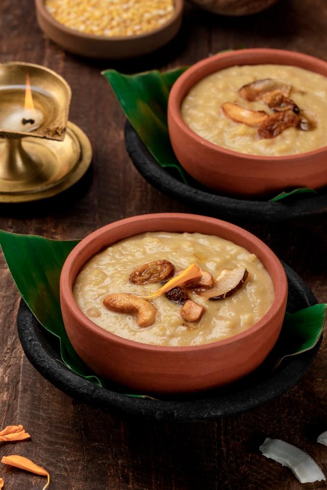 $!Paal Payasam is a rice pudding made with milk and sugar.