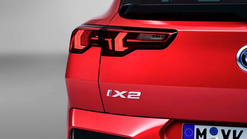 $!BMW iX2 Teased on BMW Malaysia Website, Hinting at Imminent Arrival