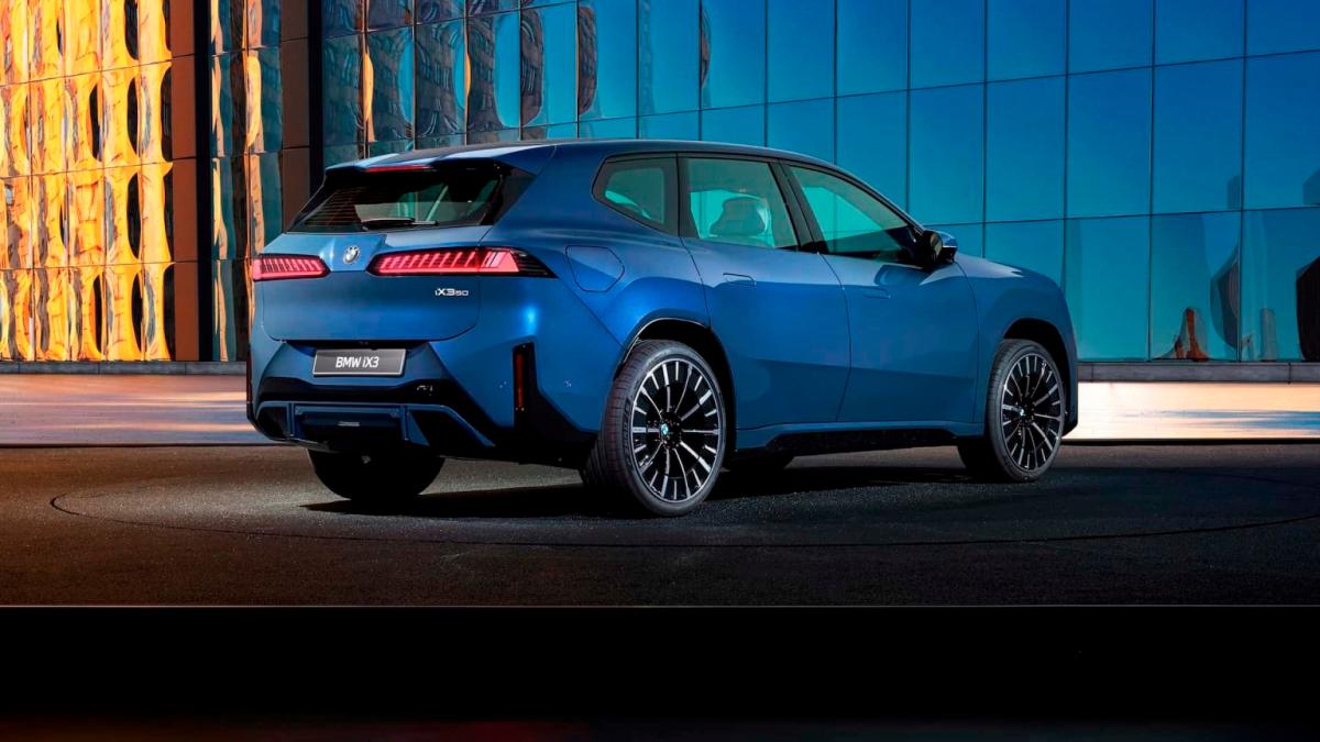 $!BMW unveils Neue Klasse iX3: A new era for the brand