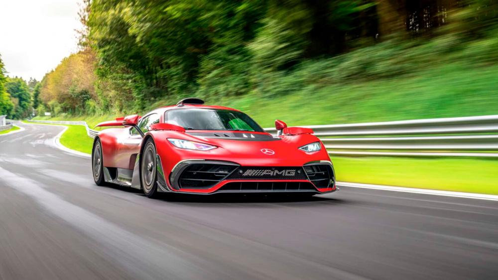 $!Mercedes-AMG One breaks own lap record