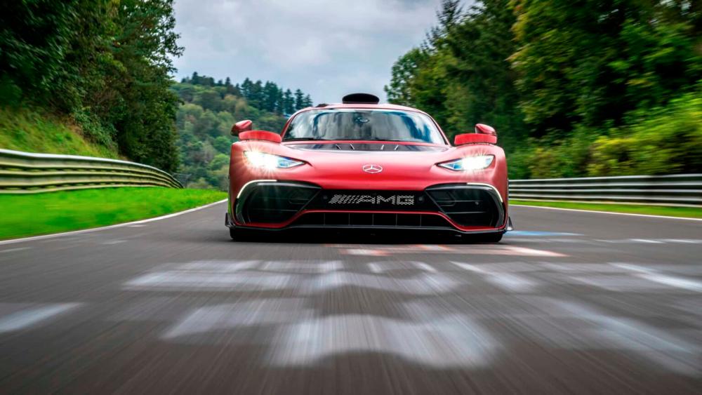 Mercedes-AMG One breaks own lap record