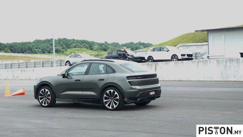 $!Porsche explores new combustion SUV as EV strategy evolves