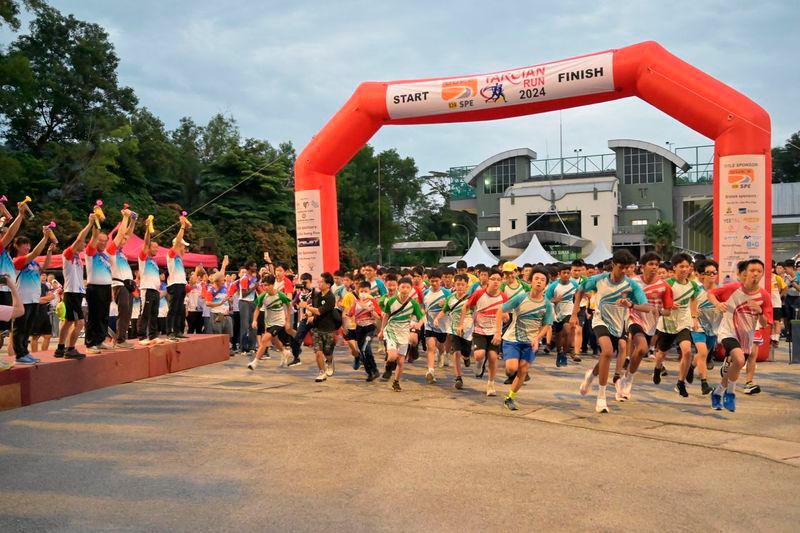 The flag off for SMJK Chong Hwa participants