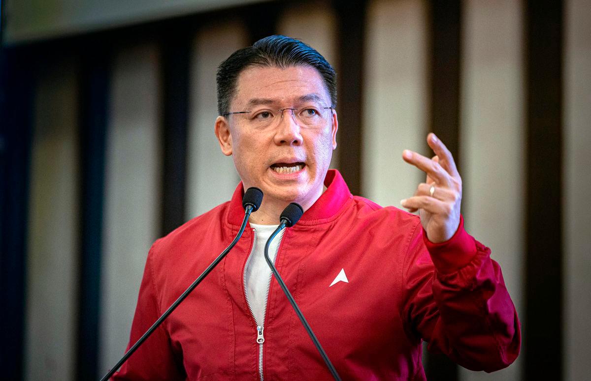 Minister of Housing and Local Government Nga Kor Ming - Photo by BERNAMA