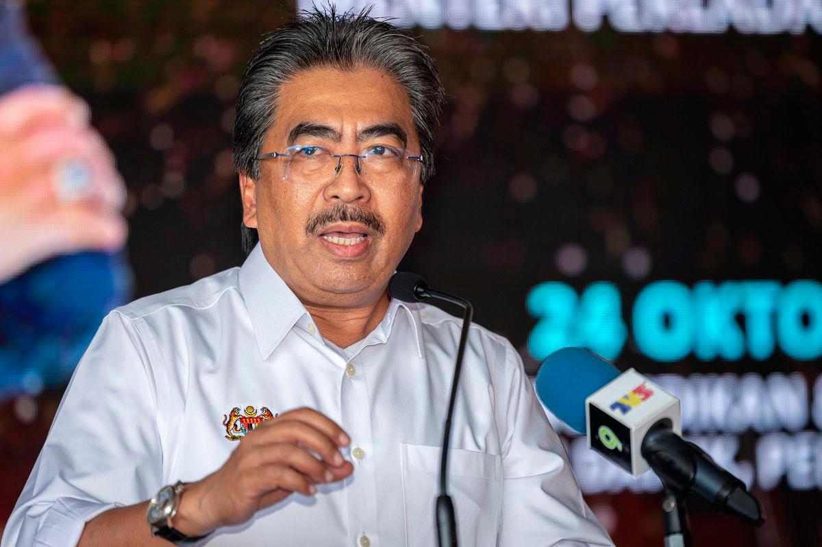 Menteri Perladangan dan Komoditi Datuk Seri Johari Abdul Ghani - BERNAMA