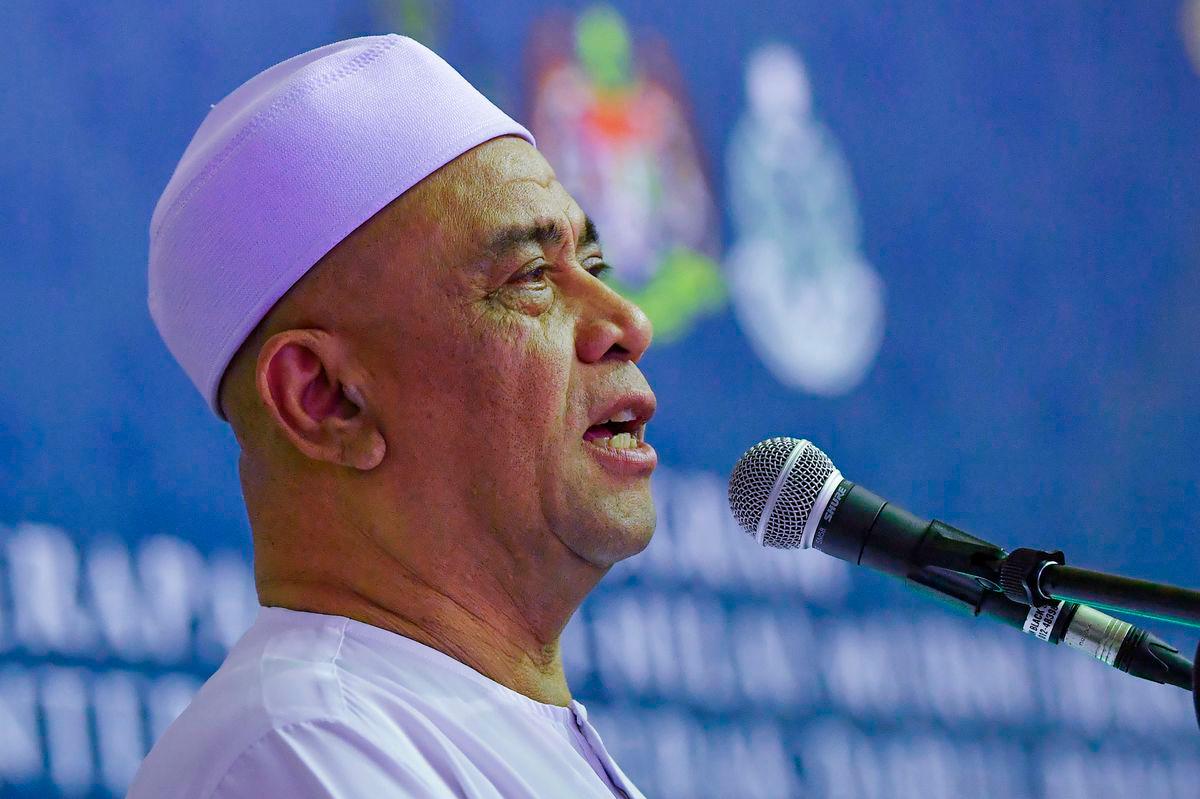 Perak Menteri Besar Datuk Seri Saarani Mohamad - BERNAMApix