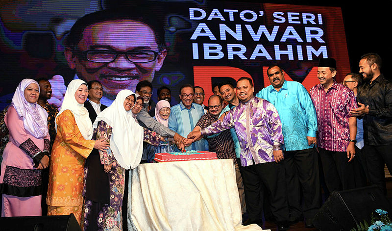 Deputy Prime Minister Datuk Seri Dr. Wan Azizah Wan Ismail and her husband who is also PKR president, at a ceremony to celebrate his election as the head of the party, at the Midlands Convention Hall, on Jan 13 ,2018. — Bernama