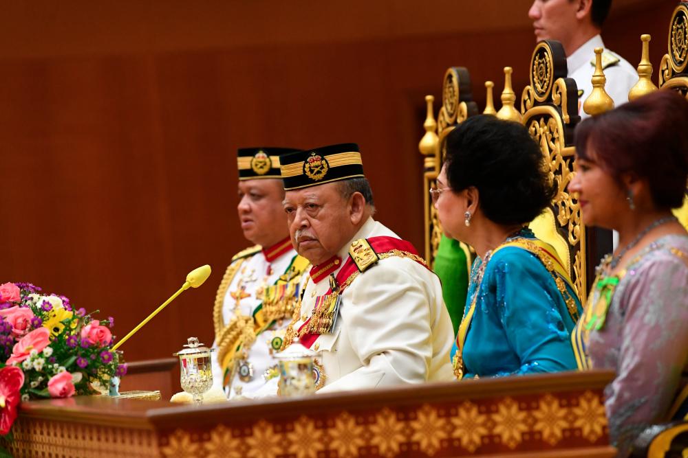 The Raja of Perlis Tuanku Syed Sirajuddin Jamalullail opening the Second Term Sitting of the 14th Perlis State Legislative Assembly. — Bernama