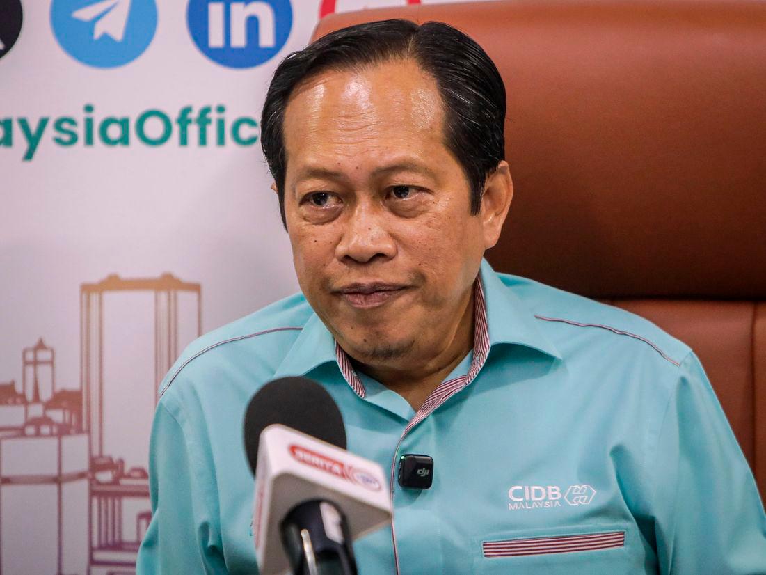 Deputy Minister of Works Datuk Seri Ahmad Maslan - Photo by BERNAMA