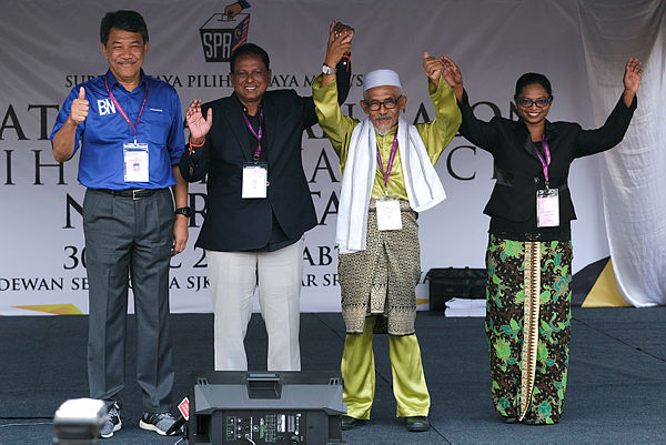 Candidates for the Rantau by election (L-R) Umno deputy president Datuk Seri Mohamad Hasan (BN), Dr S. Streram (PH), Ustaz Mohd Nor Yassin (Independent), Malarvizhi Rajaram (Independent). — Bernama