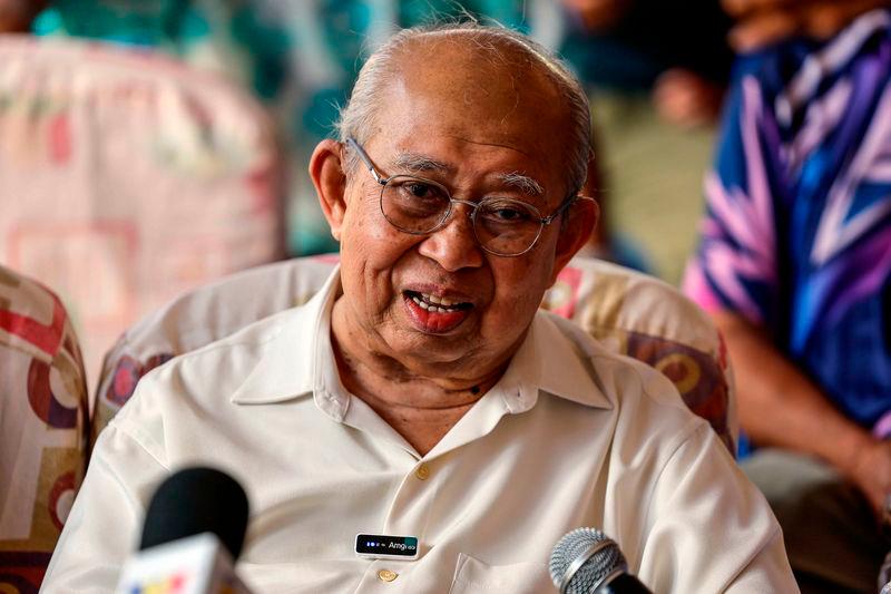 UMNO veteran Tan Sri Tengku Razaleigh Hamzah - BERNAMApix