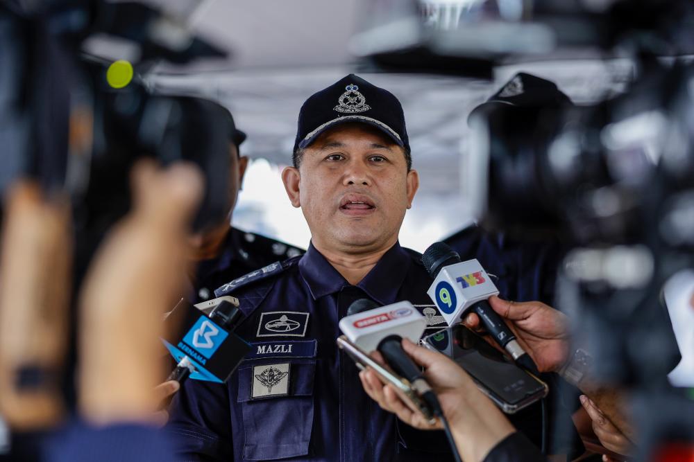 - fotoBERNAMA