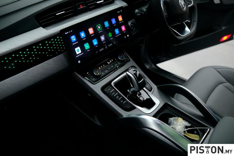 $!2025 Proton X70 Previewed – Exterior and Interior Improvements, Now With Apple CarPlay and Android Auto