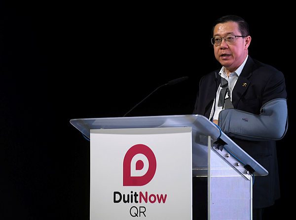 Power transition should be discussed internally: Lim