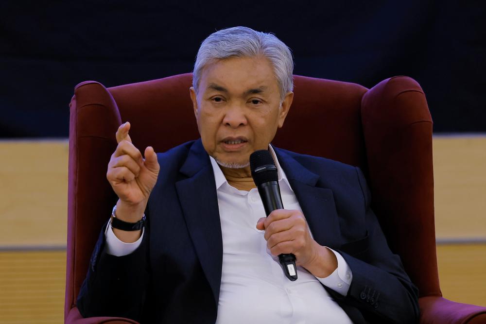 Timbalan Perdana Menteri, Datuk Seri Dr Ahmad Zahid Hamidi. - fotoBERNAMA
