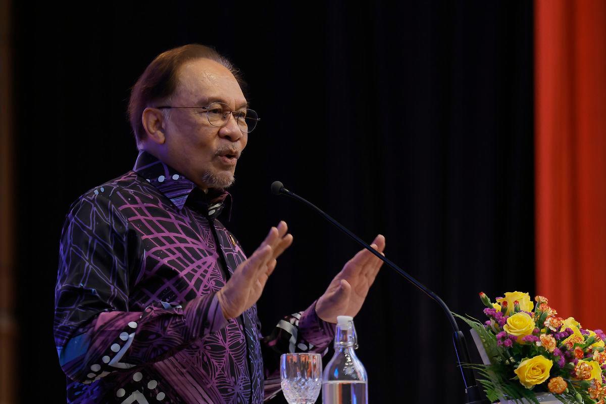 Perdana Menteri Datuk Seri Anwar Ibrahim - FotoBernama