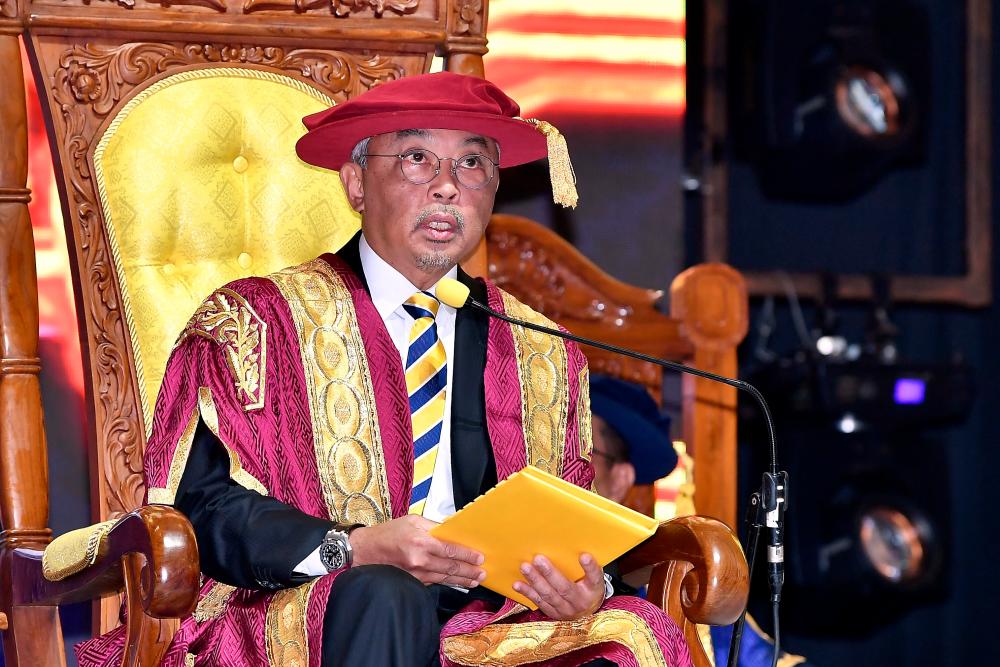 Agong: Pay attention to limited employment opportunities for university graduates